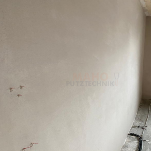 Die Putzarbeiten bei einem Projekt in Flensburg wurden mit Gipsputz als Innenputz ausgeführt.